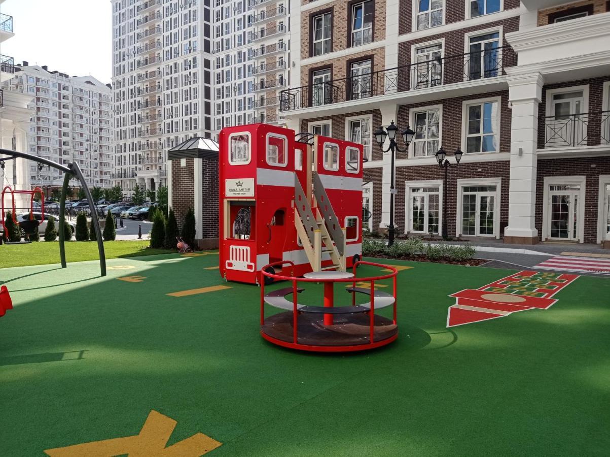New England Deluxe Apartment Kiev Dış mekan fotoğraf
