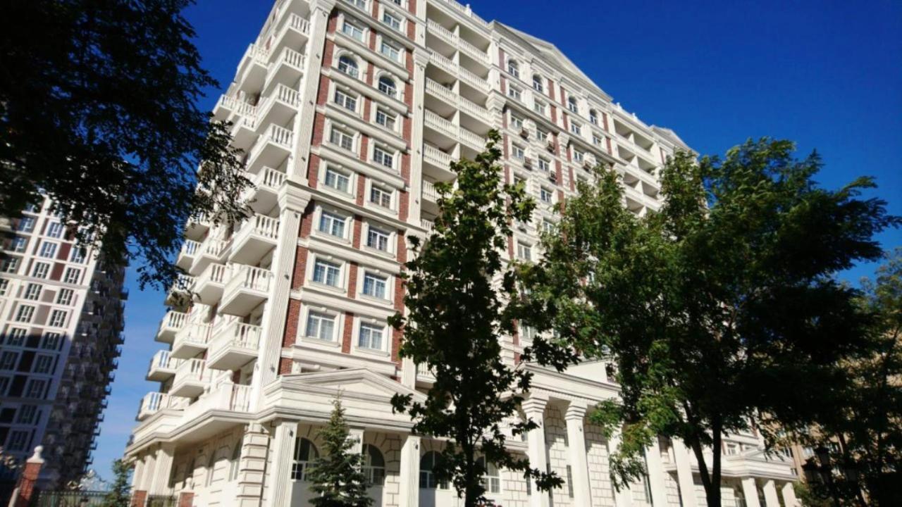 New England Deluxe Apartment Kiev Dış mekan fotoğraf